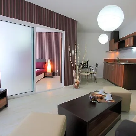 Rainbow 3 Club 호텔