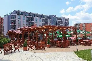 Szálloda Rainbow 3 Club 3*
