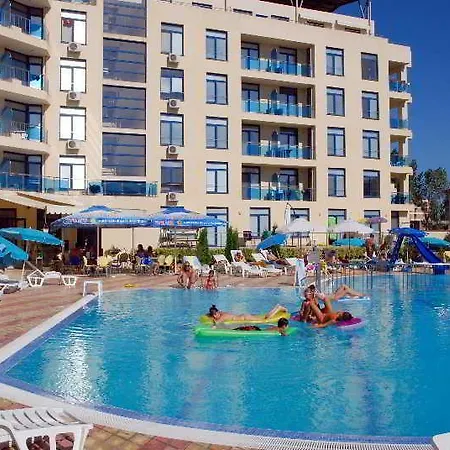 Hotel Rainbow 3 Club 3*